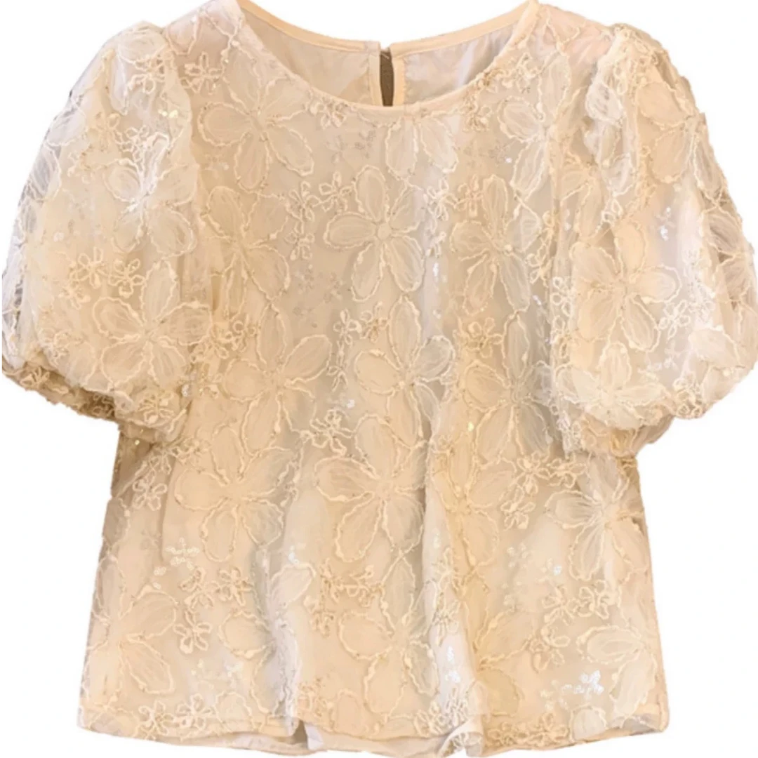 法式立体化瓣蕾丝短款上衣   孤品