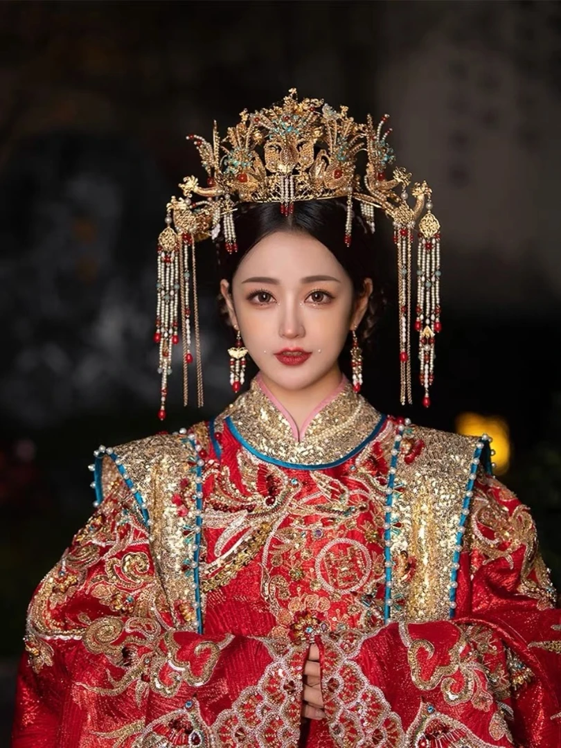 凤冠凤冠霞帔凤冠头饰复古明制头饰新娘大气头饰金色敬酒复古明制