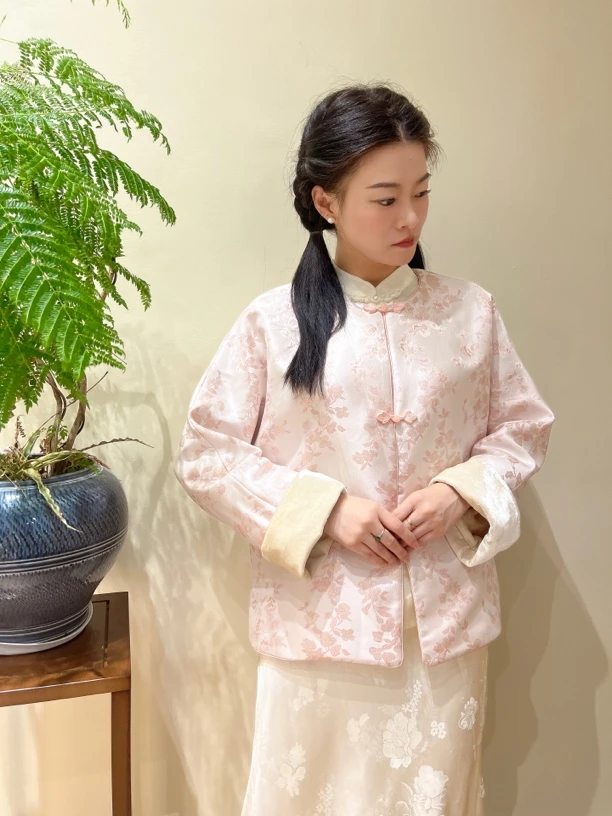 【桃花】新中式真丝丝绒双面双穿圆领盘扣织金提花丝绒宽松短外套