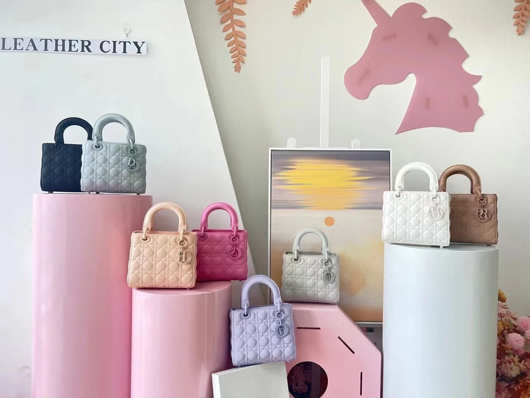 【磨砂哑光】【3个字母】轻奢女士气质妃妃包