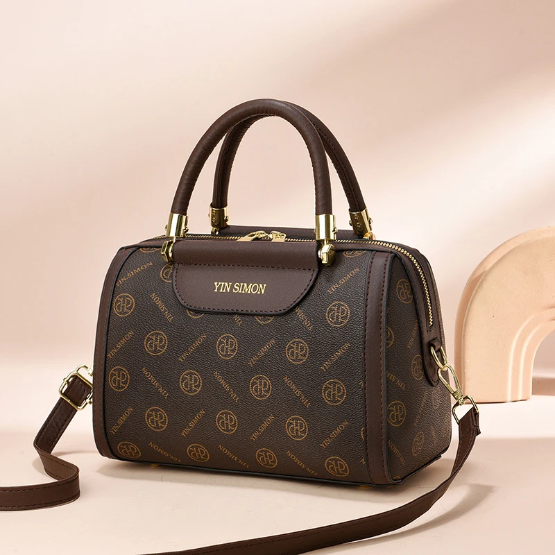 波士顿女包百搭新款时尚肩包潮流质感斜跨手提枕头包女轻奢大气