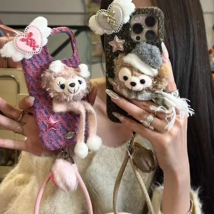 毛绒达菲熊手机壳适用苹果16/15/14/13/12promax全包iphone保护套