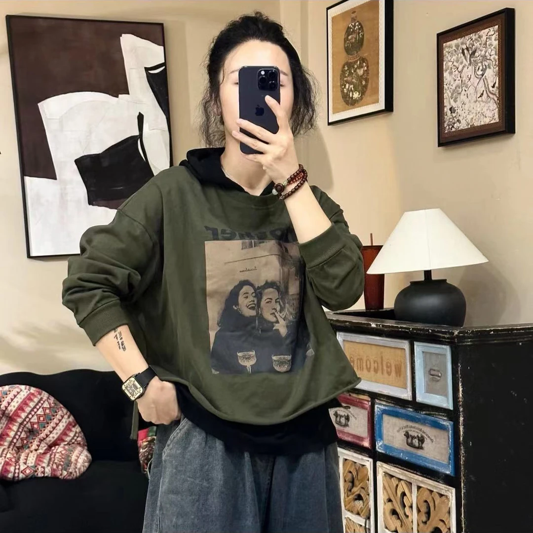 时尚人物印花棉卫衣女宽松长袖2025春装新款复古个性卷边套头上衣