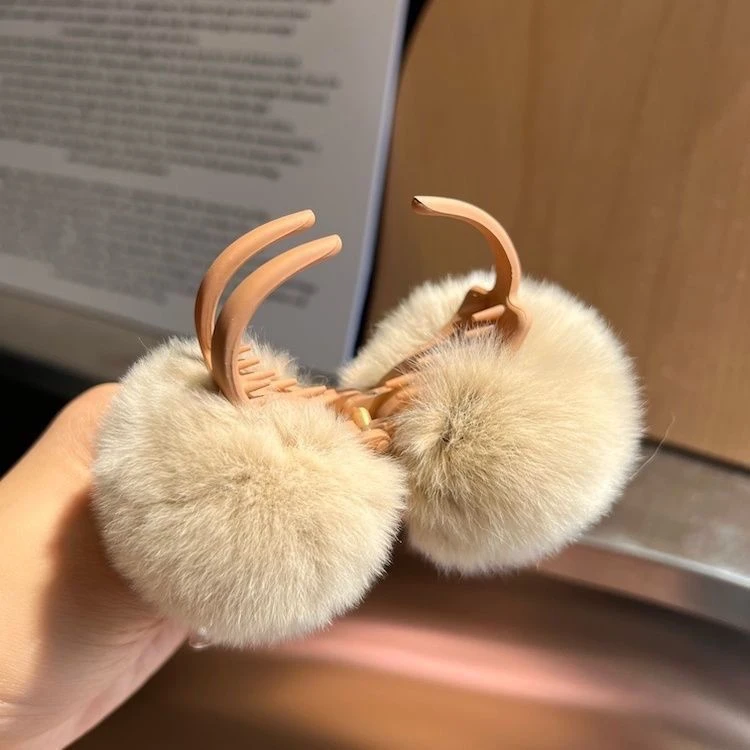 【可爱小毛球发夹】仿獭兔毛抓夹秋冬网红ins毛绒小夹子边夹发饰