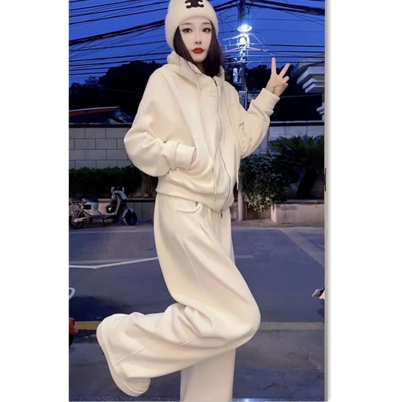 2025秋冬加绒新款休闲运动连帽拉链短款卫衣外套女+阔腿裤两件套