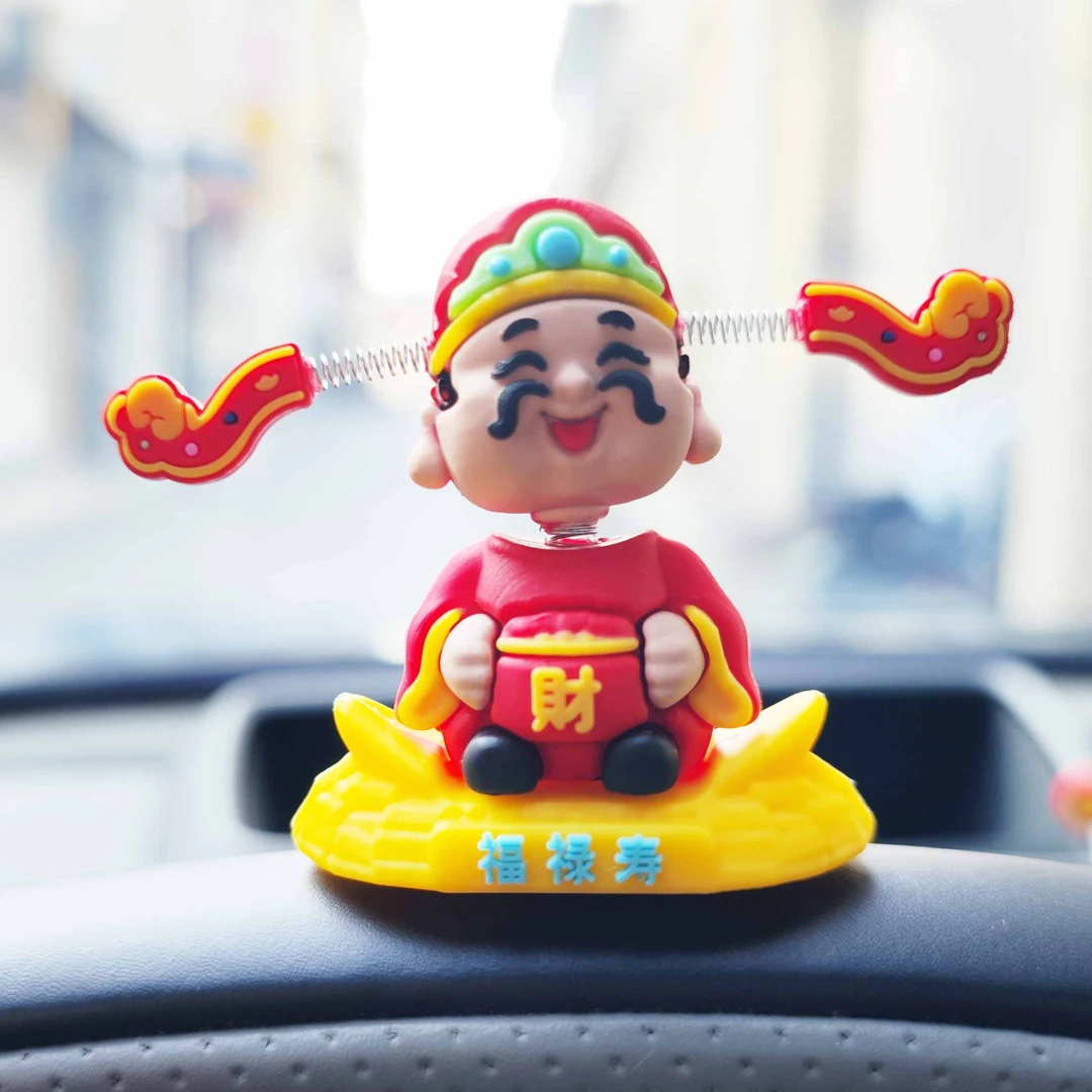 新款摇头财神爷摆件车载车内汽车内饰中控台装饰品创意汽车