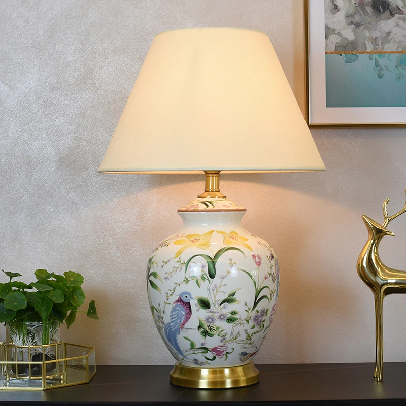 美式客厅沙发角几台灯复古陶瓷摆件轻奢新中式主卧室床头灯高级感