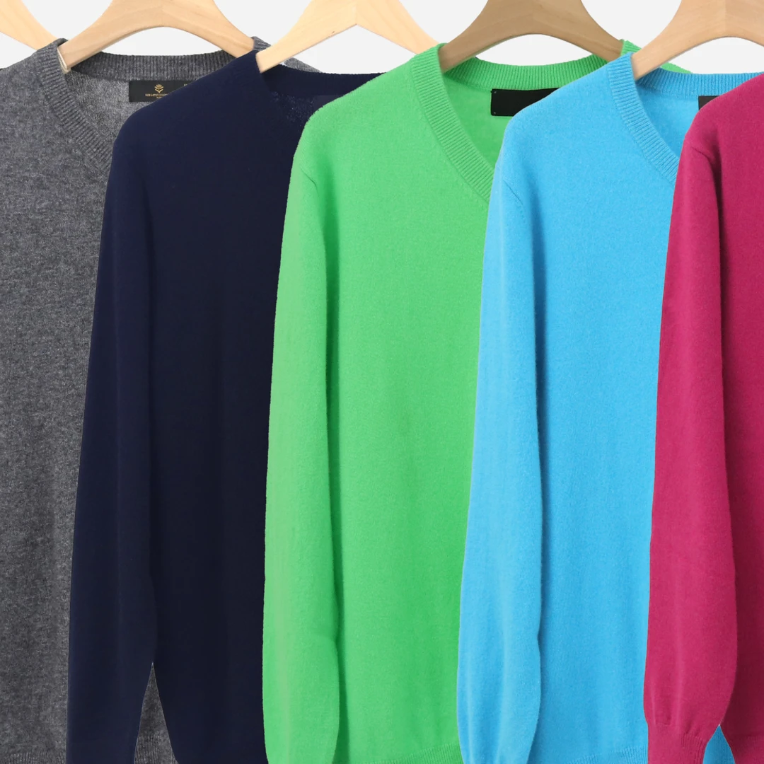 冬季男女同款V领纯色套头打底衫商务针织衫RLM12-003