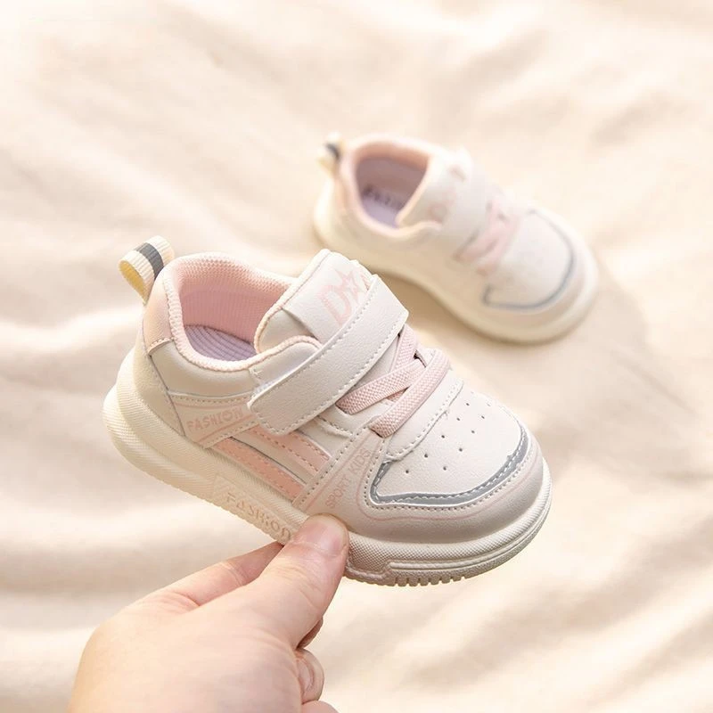 ABC女宝宝鞋子1—3岁婴幼儿软底学步鞋女小童休闲运动鞋春秋款单鞋