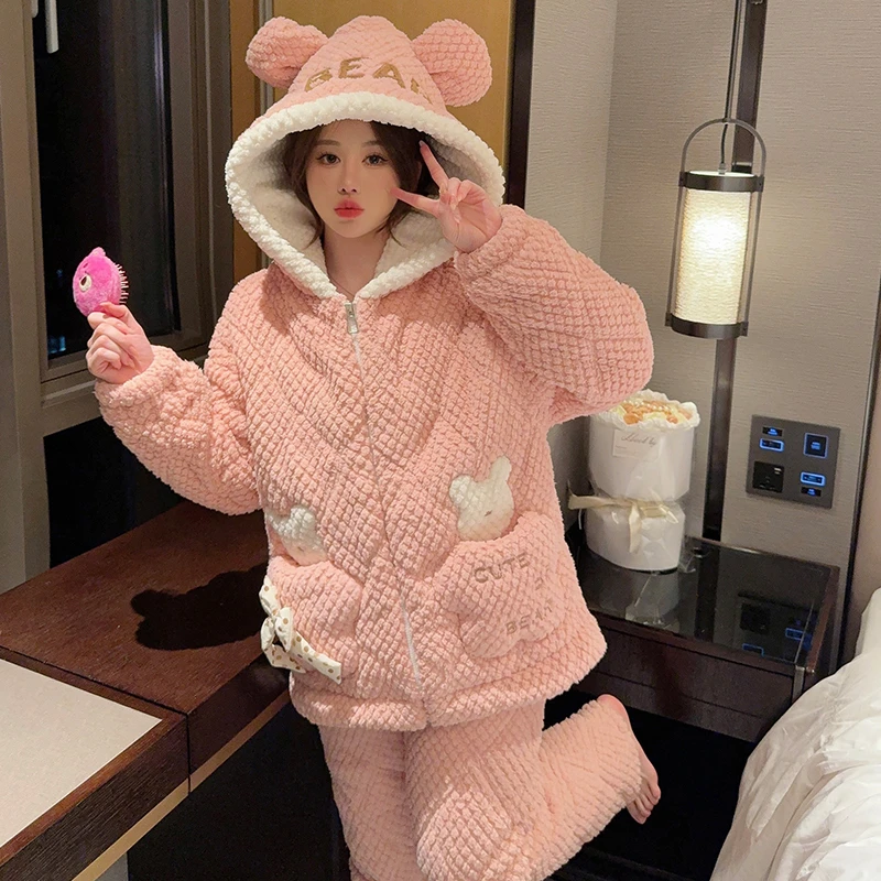 珊瑚绒睡衣女秋冬季三层夹棉袄加厚大码胖mm200斤加绒可爱家居服