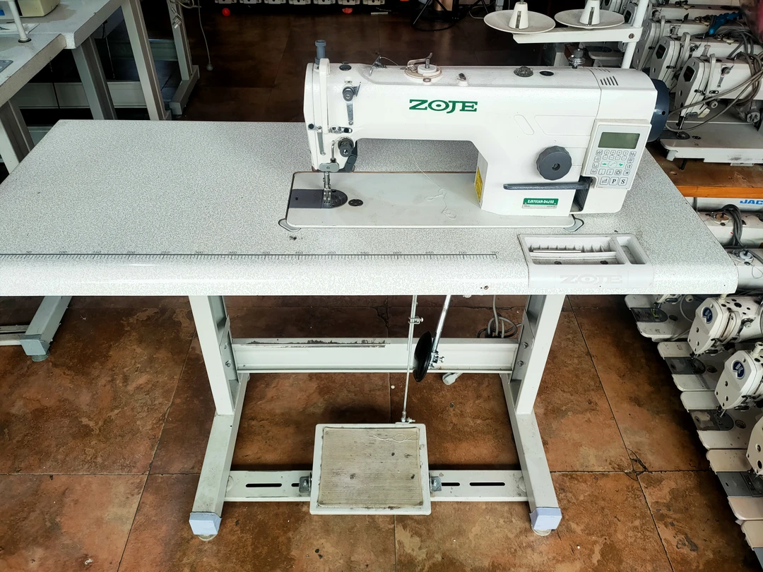 中捷一体电脑缝纫机