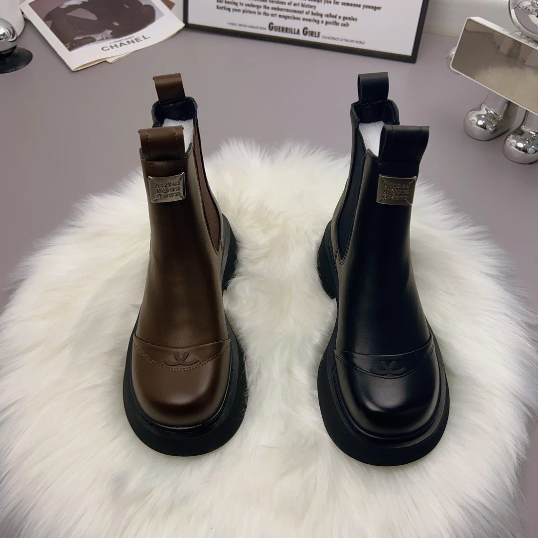 厚底切尔西靴女2024年秋冬新款时尚英伦风圆头增高洋气百搭瘦瘦靴