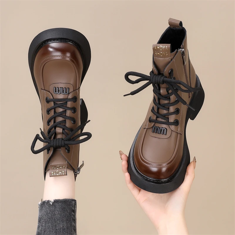 英伦风厚底马丁靴女2025年秋冬新款网红爆款百搭增高显瘦洋气短靴