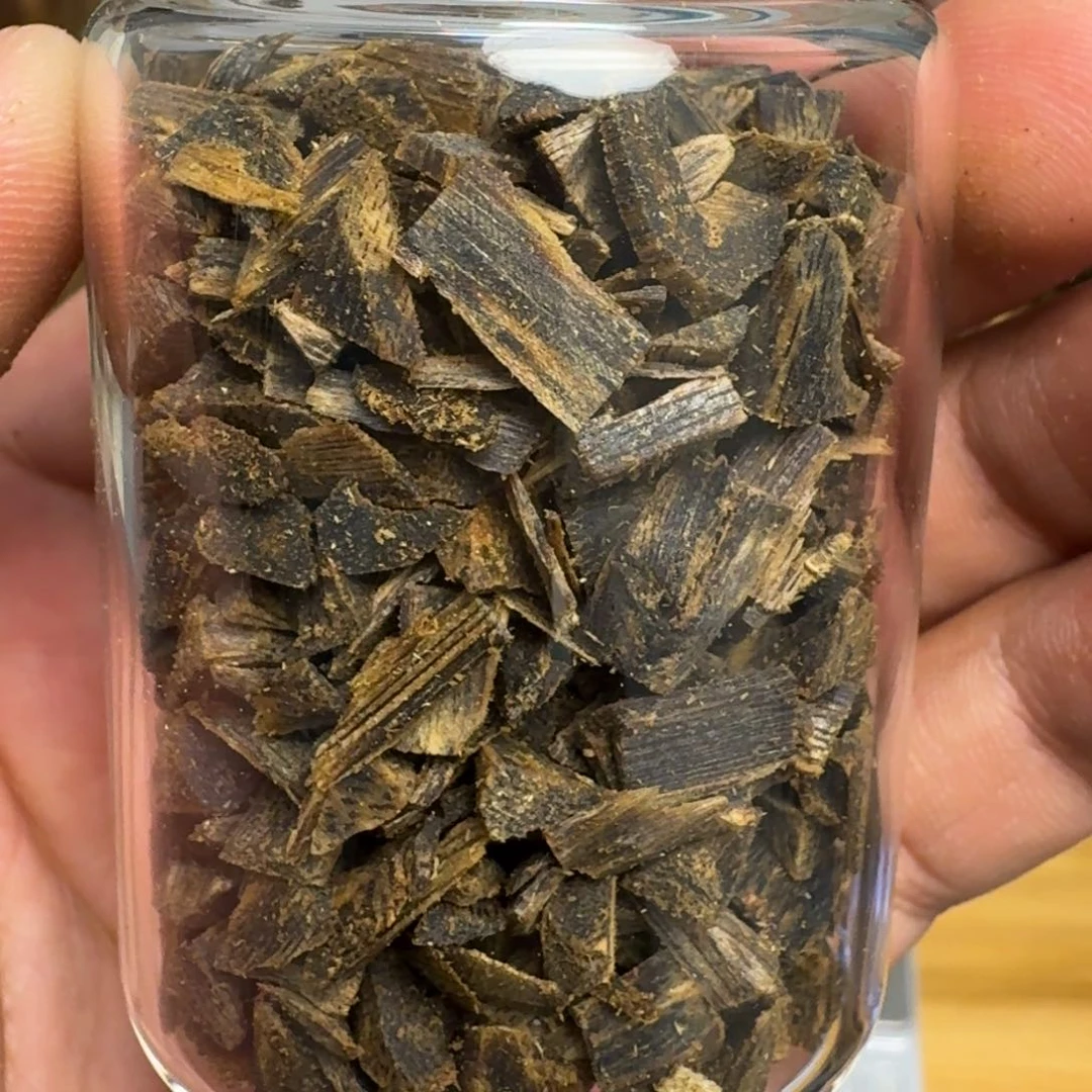 沉香手把件紫棋碎料30克多样性