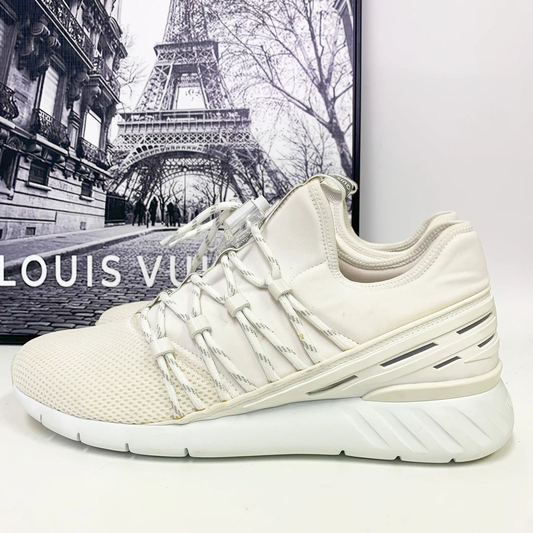 全新未使用 LouisVuitton/路易威登 LV Fastlane白色针织运动鞋