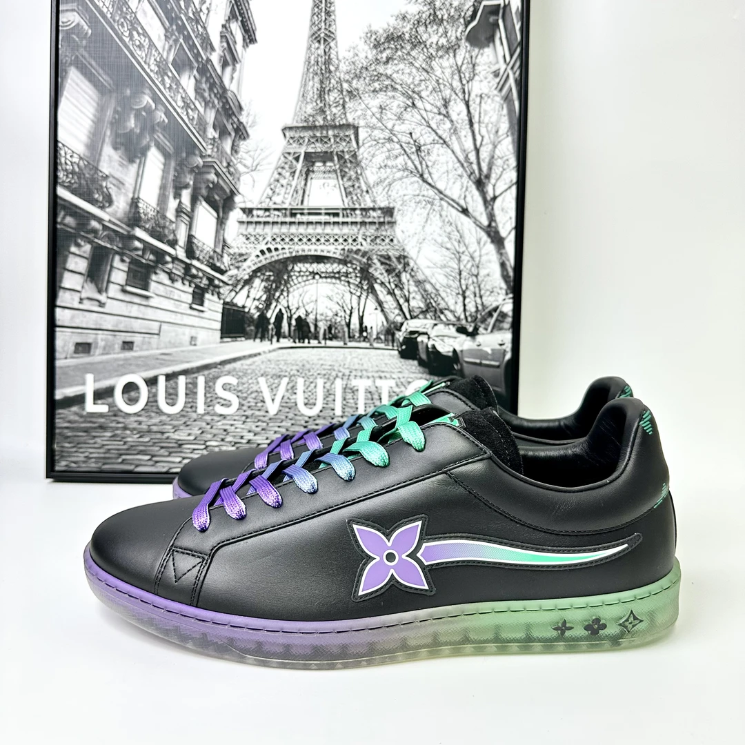 全新未使用 LouisVuitton/路易威登 LV卢森堡黑色时尚板鞋