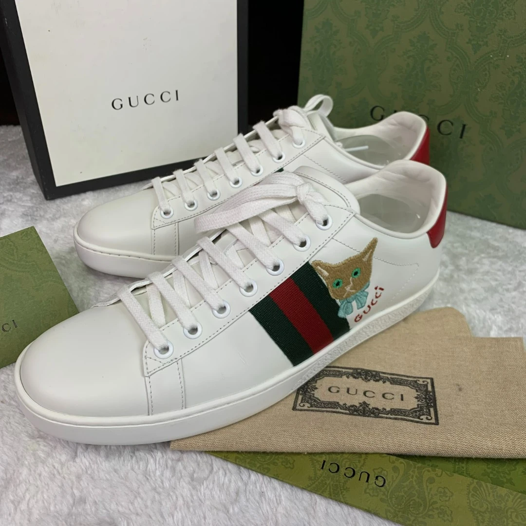 全新未使用 GUCCI/古驰 全新大全套/古驰在售白色猫咪板鞋小白鞋