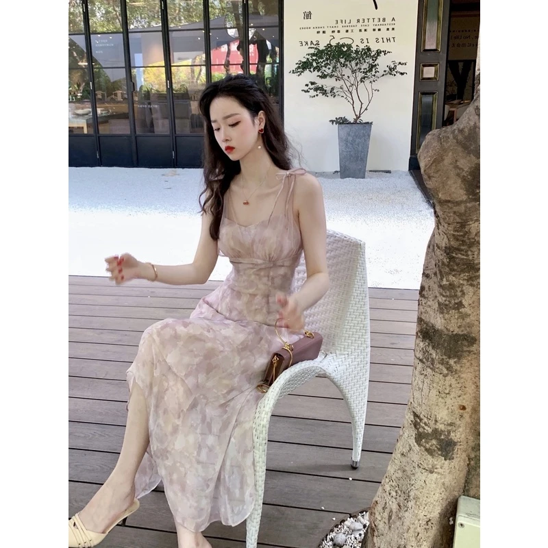 别致独特温柔风V领网纱拼接长裙小众设计感不规则收腰修身连衣裙