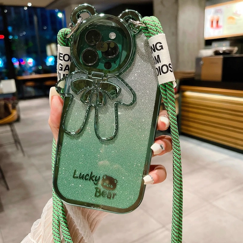 可斜挎适用iPhone15promax手机壳苹果14pro可爱熊闪粉电镀13镜头