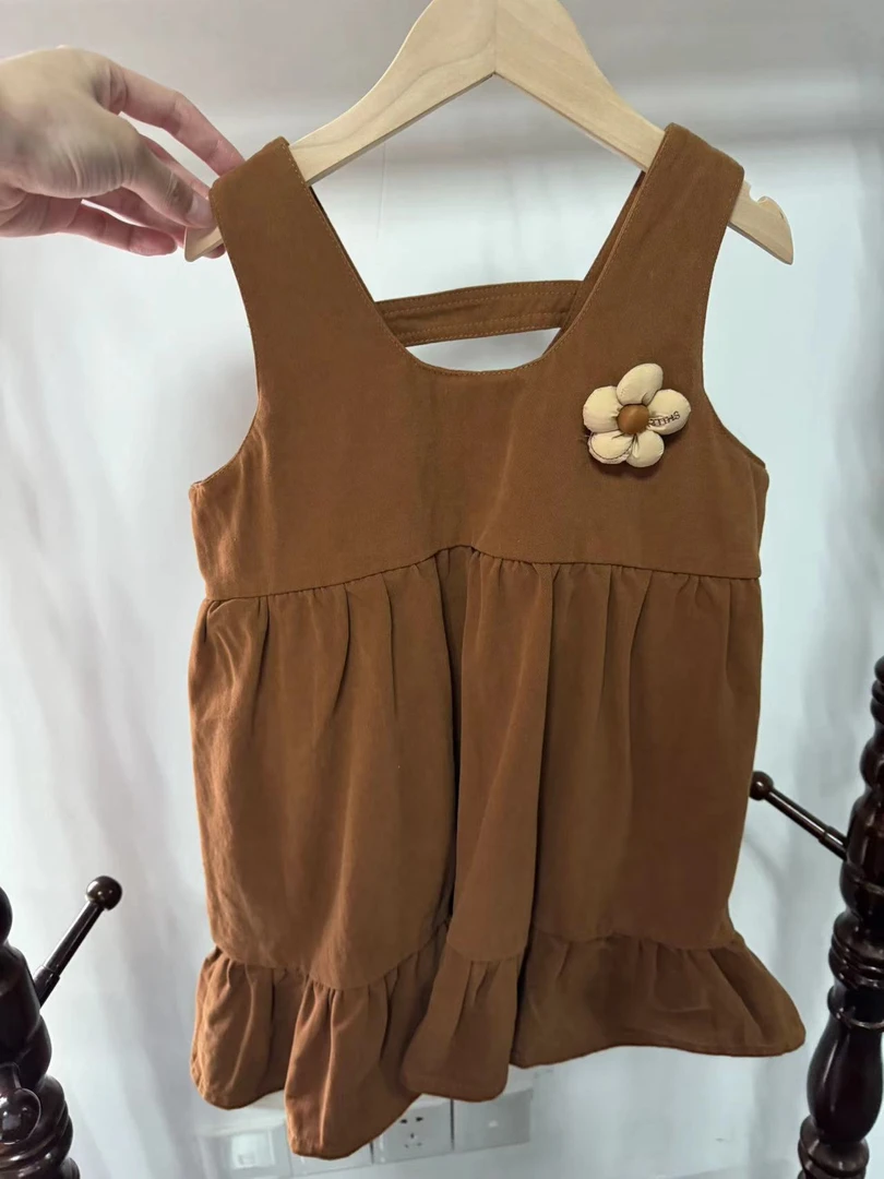 女童秋冬洋气2024新款儿童时髦裙子时尚背带公主裙纯棉宝宝连衣裙