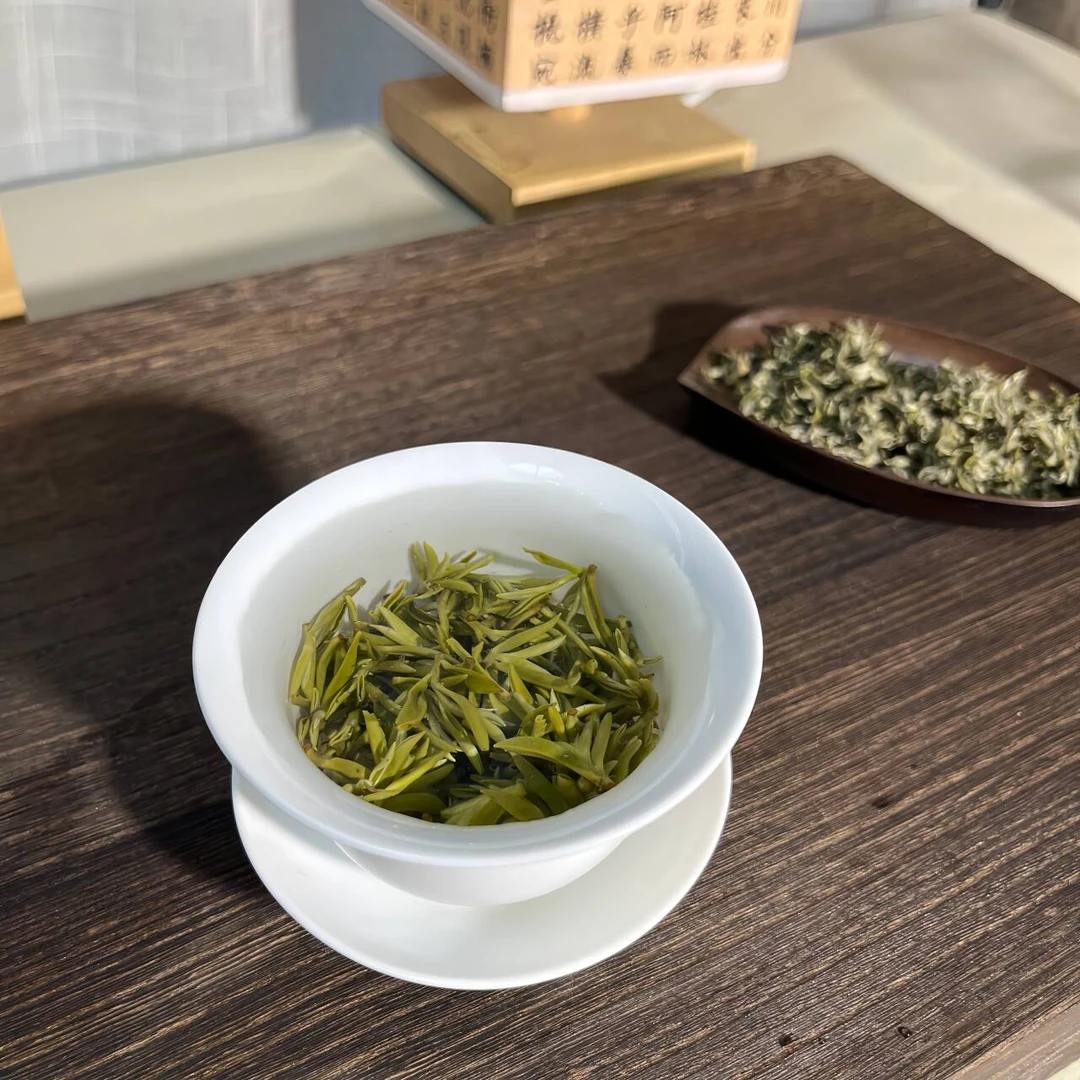 2025年新茶蒙顶甘露四川蒙顶山明前春茶嫩芽正宗手工罐装甘露茶叶