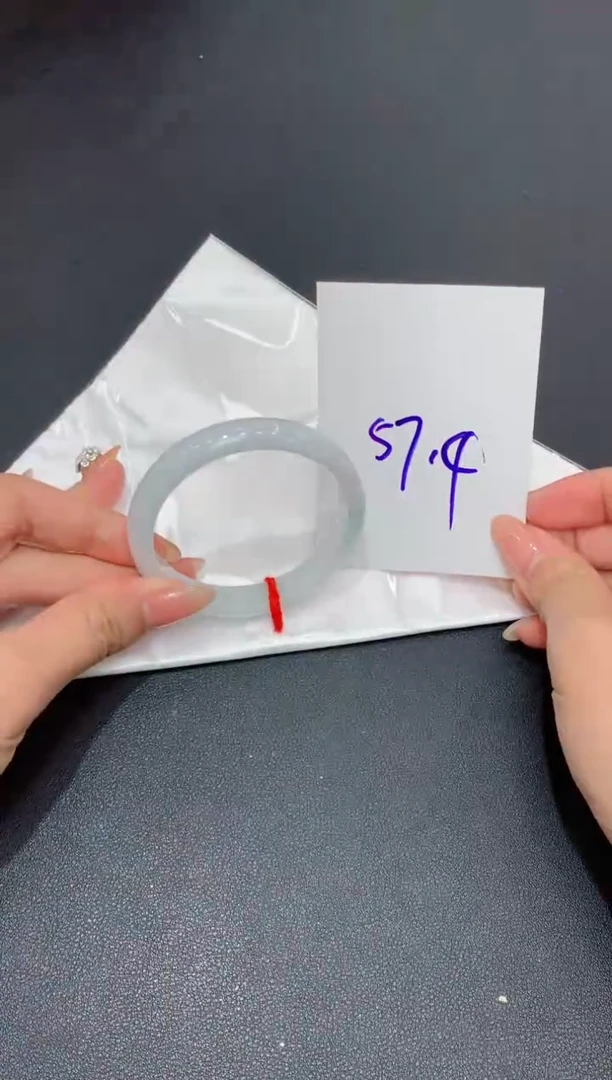 【闪购商品】翡翠手镯未镶嵌翡翠手镯