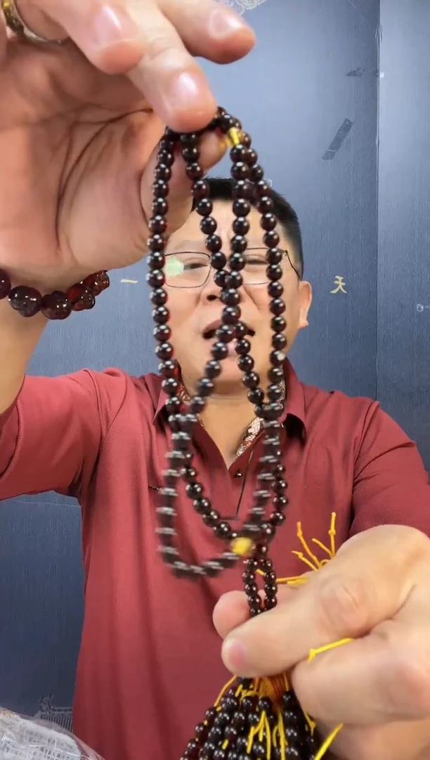 【闪购商品】琥珀裸石未镶嵌p39