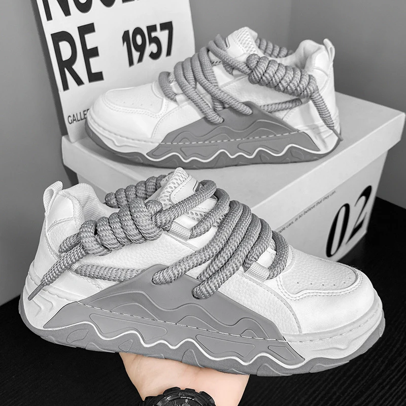 面包男鞋2023新款夏季百搭运动休闲小众原创厚底增高板鞋秋季潮鞋