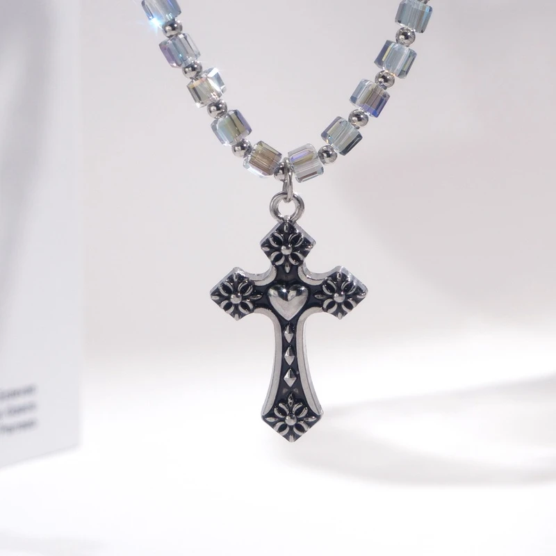 铜合金仿水晶项链 03821大淇原创小方块仿水晶黑色十字项链