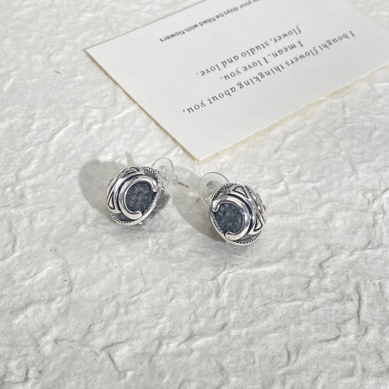 铜合金绒毛耳饰 04216大淇原创小众设计绣球不规则个性时尚耳环