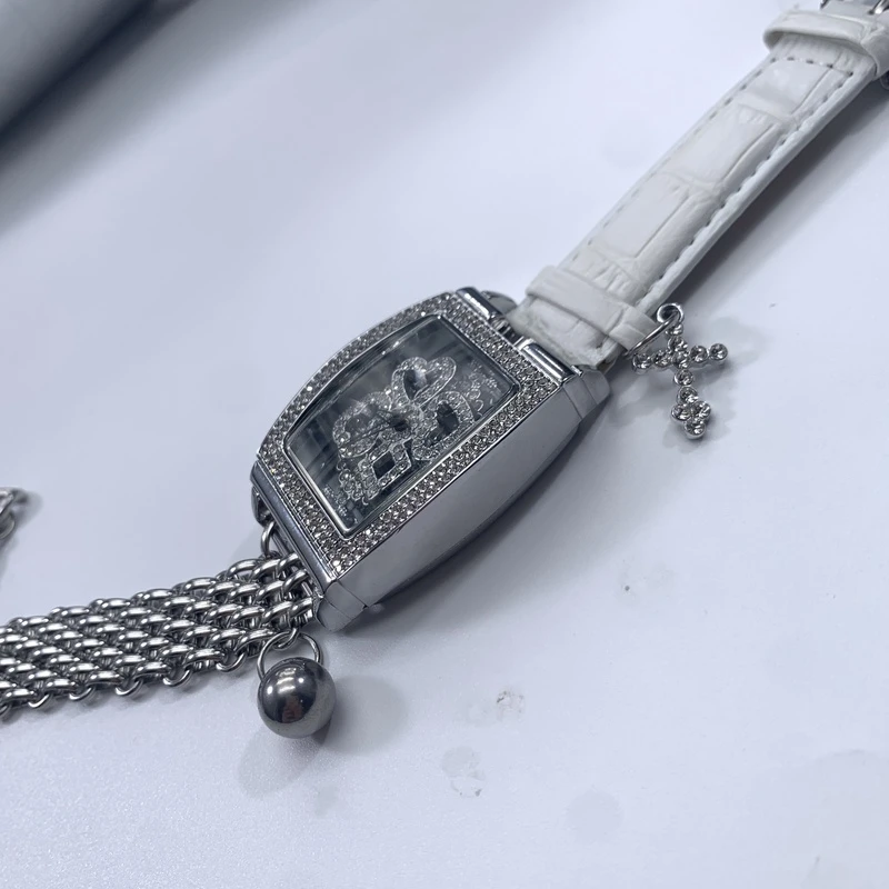 02776大绮原创方形灵动爱心拼白色皮手链手表