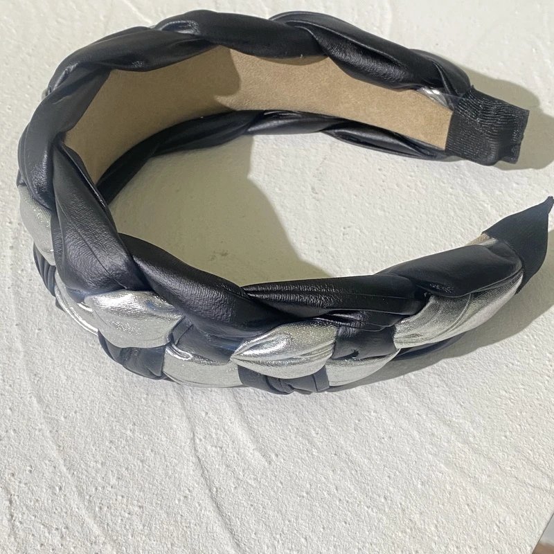 03881大淇原创黑白皮质时尚气质百搭发箍