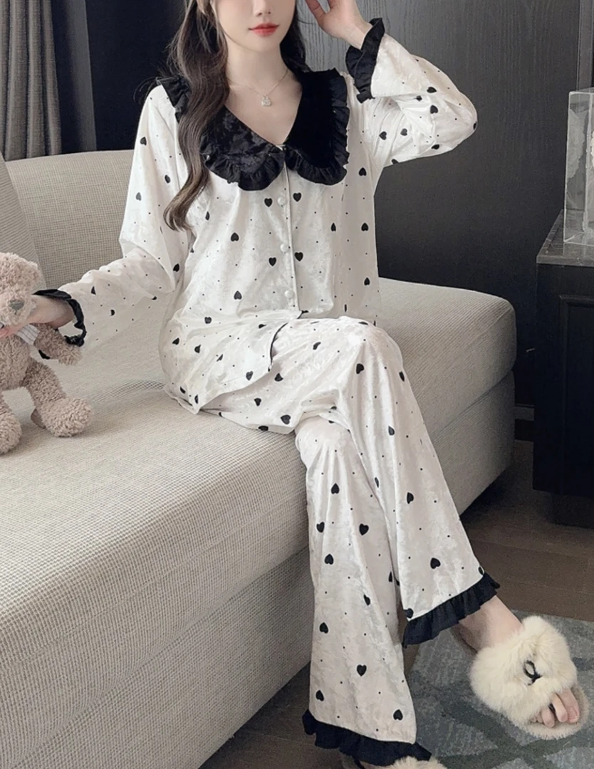 8215#高级感爱心款甜美系金丝绒家居服睡衣套装