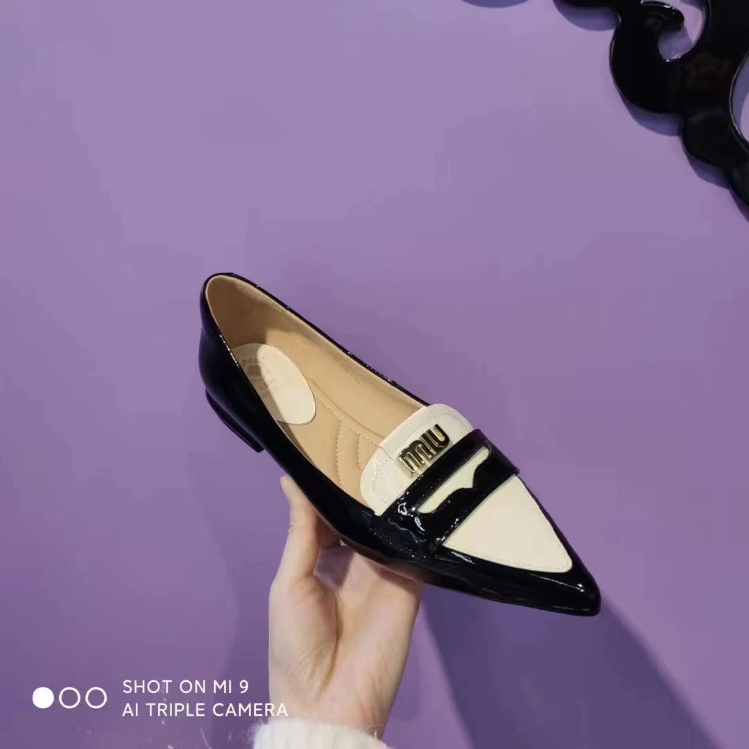 064 新款一字带气质女士高跟女鞋设计感时尚优雅女鞋 B31063*