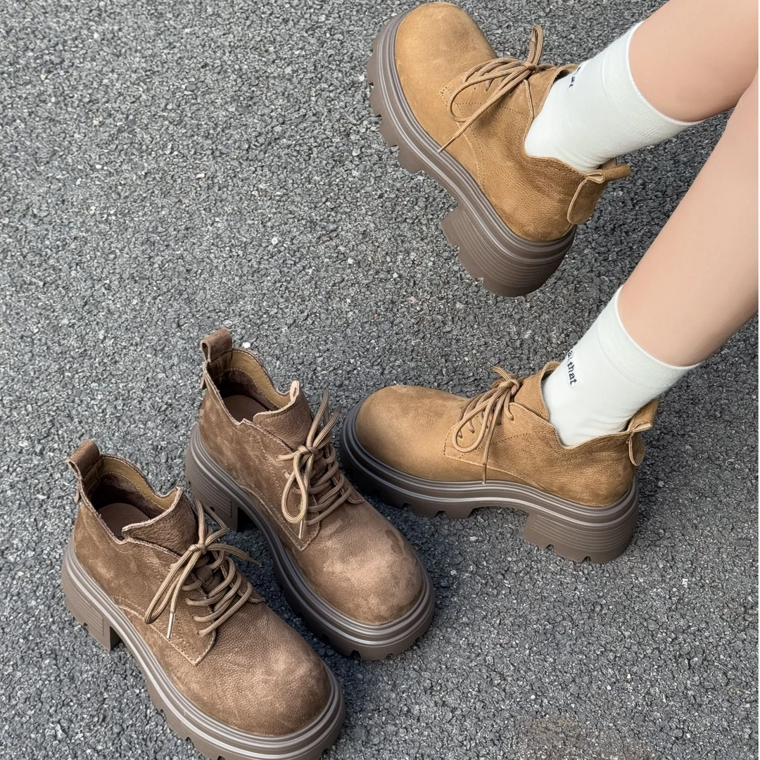 新款圆头百搭舒适气质高跟设计感时尚马丁靴 SD45005 B