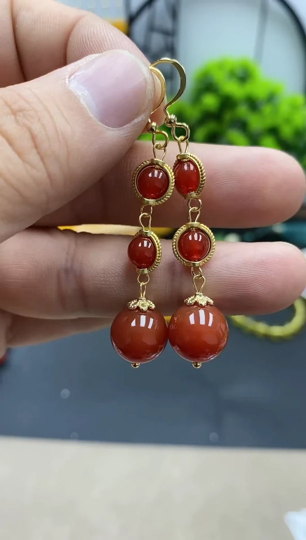 【闪购商品】南红玛瑙耳饰银S925镀金镶嵌B21