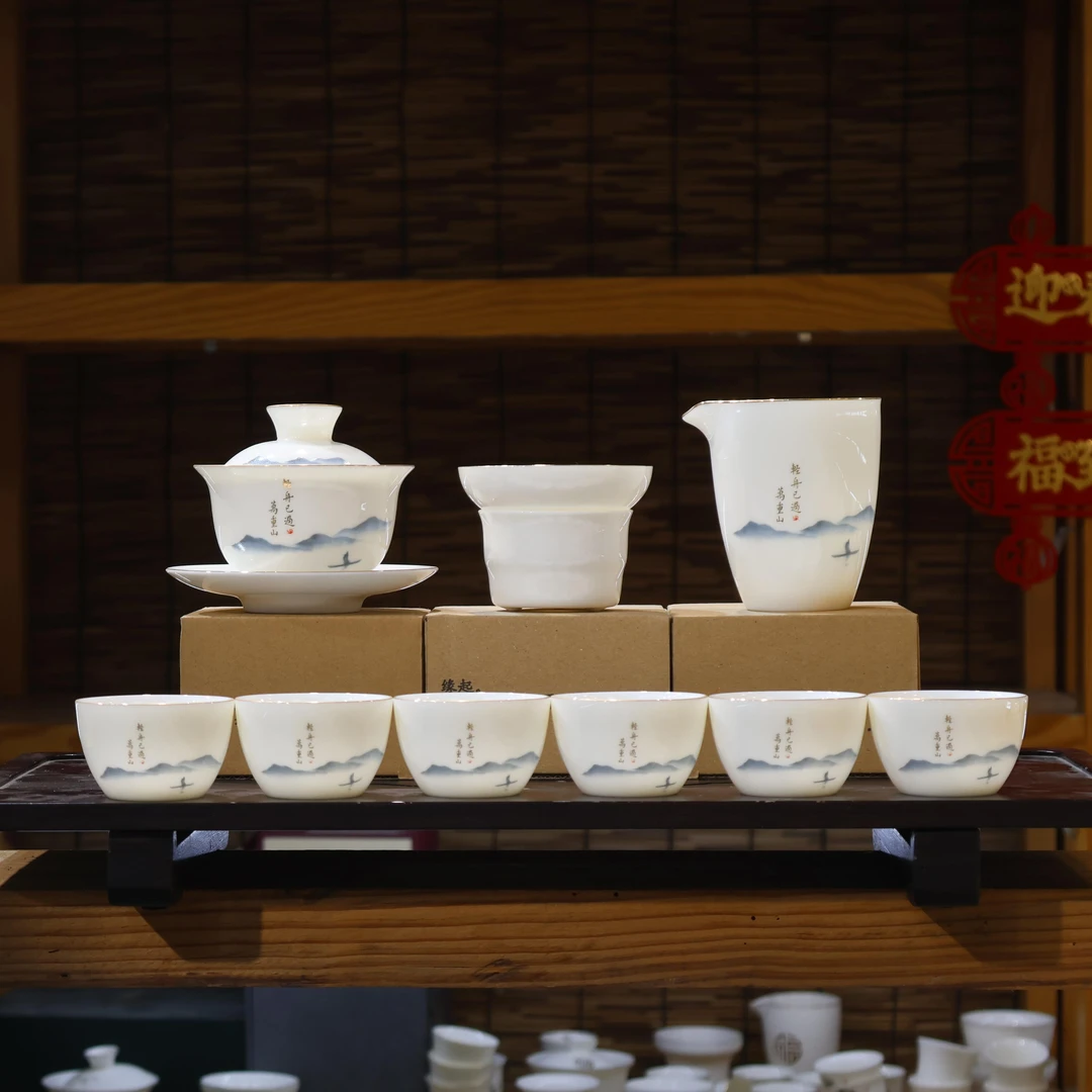 麦城羊脂玉瓷轻舟已过万重山茶具套装