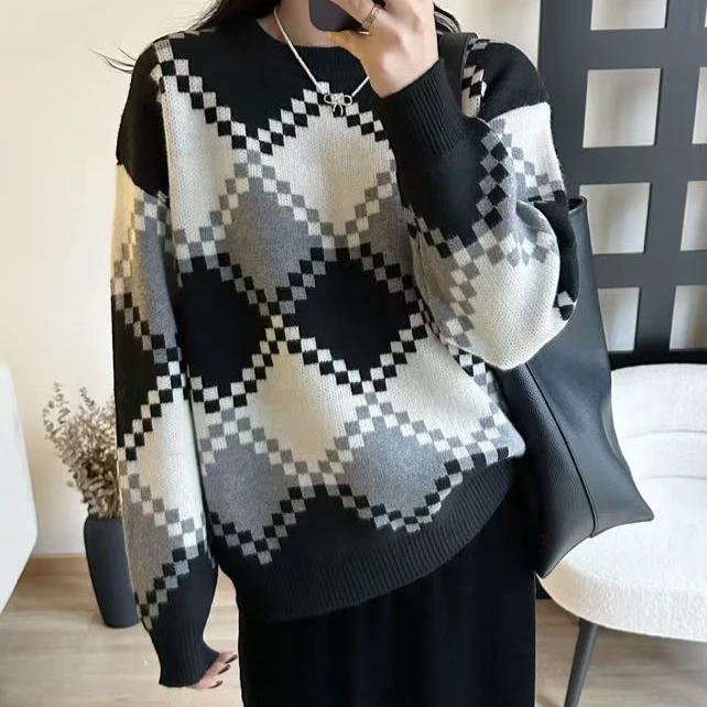 韩系秋冬宽松慵懒复古风菱格圆领软糯针织套头百搭毛衣女加厚上衣