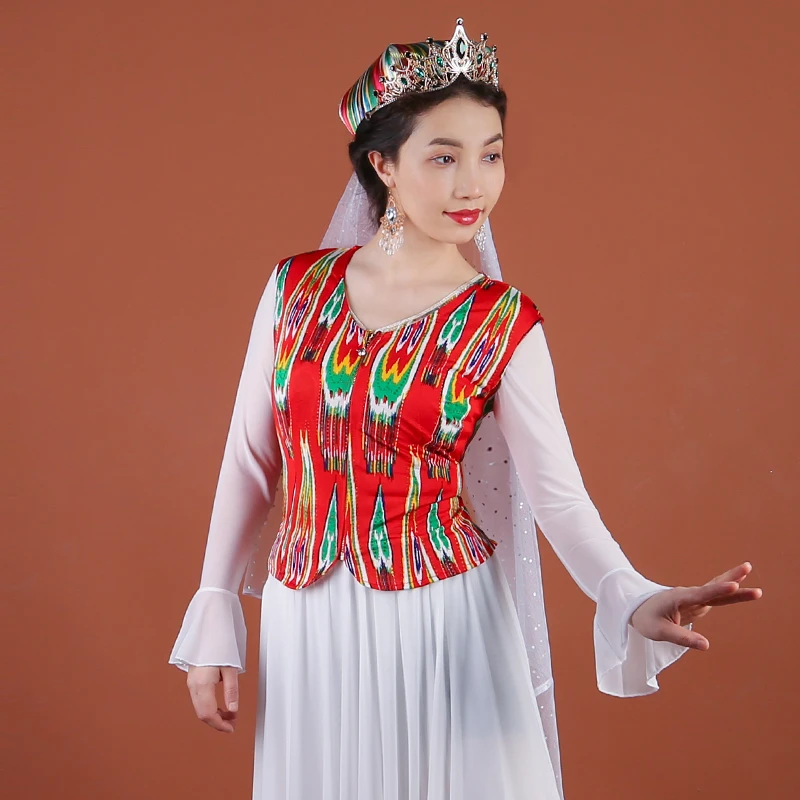 新疆舞蹈民族特色马甲女式夏季透气款短背心维族舞百搭烫金服饰