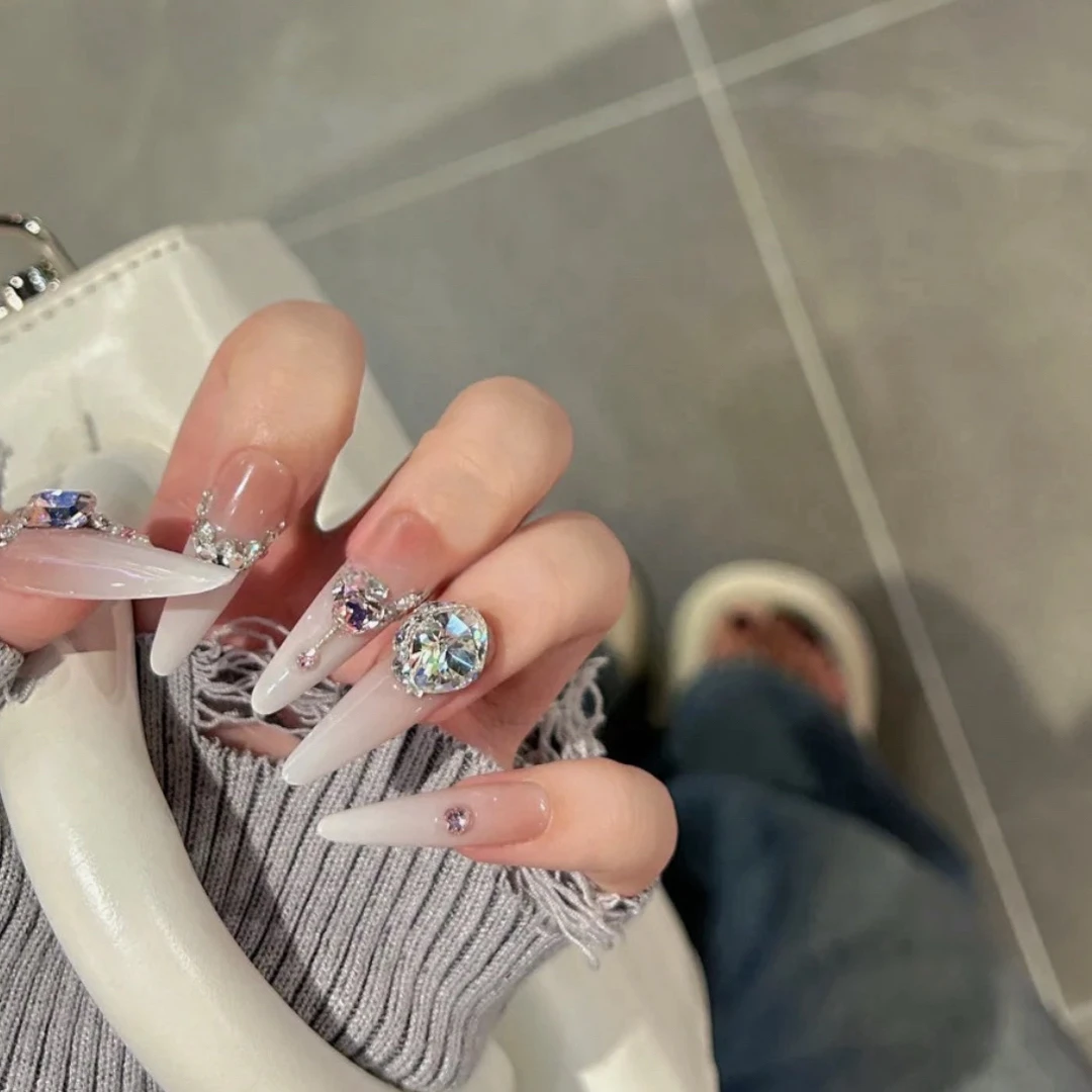 渐变ins辣妹冰透色小钢珠甜心泡泡纯欲美甲纯手工可拆卸穿戴甲