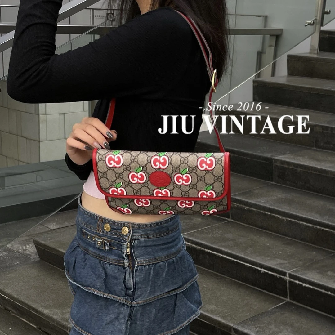 99新 GUCCI/古驰 苹果印花腰包 JM7-1860