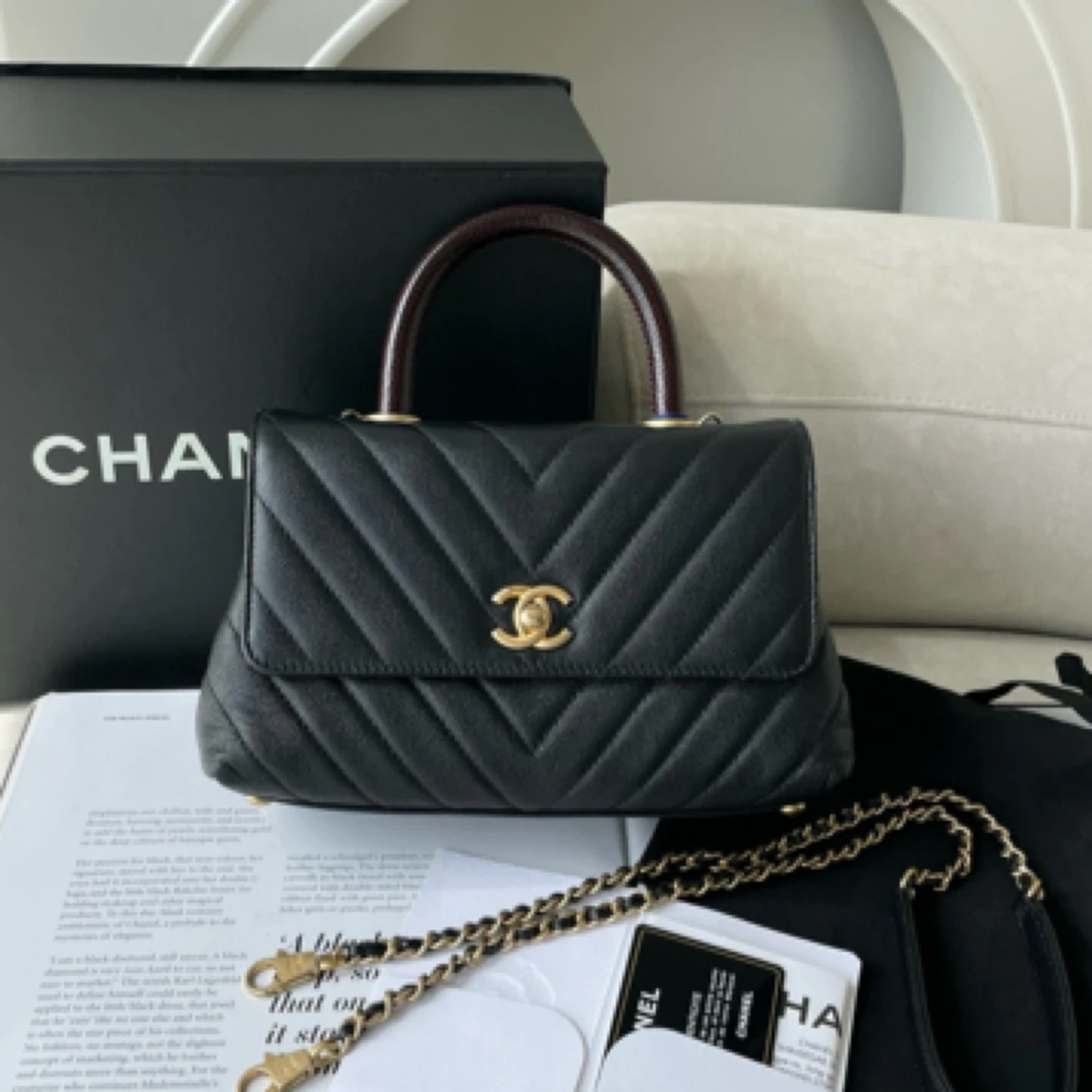 99新 Chanel/香奈儿 黑金cocohandle 包小号BJM2-7059