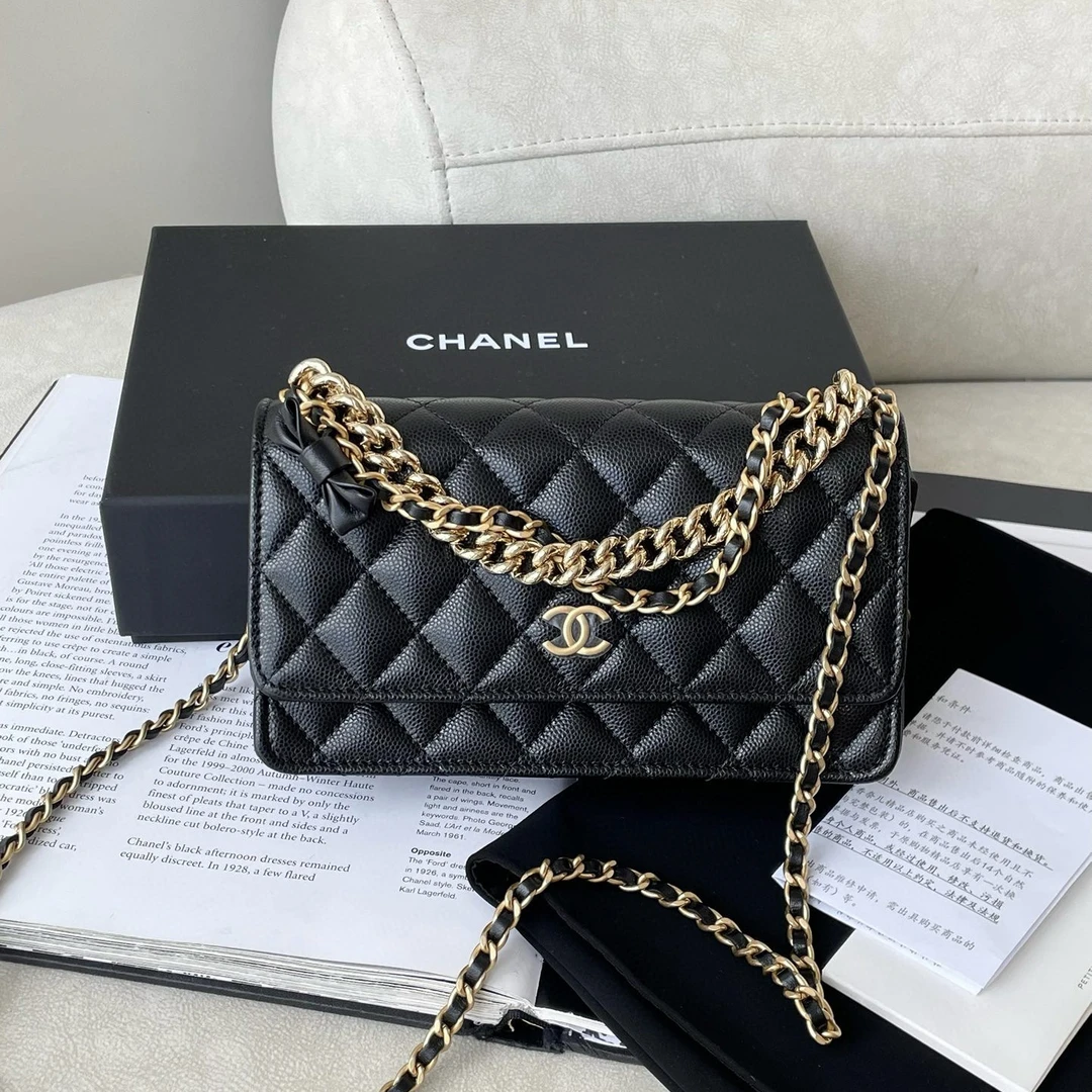 99新 Chanel/香奈儿 24s蝴蝶结黑金woc芯片款bjm7-3084