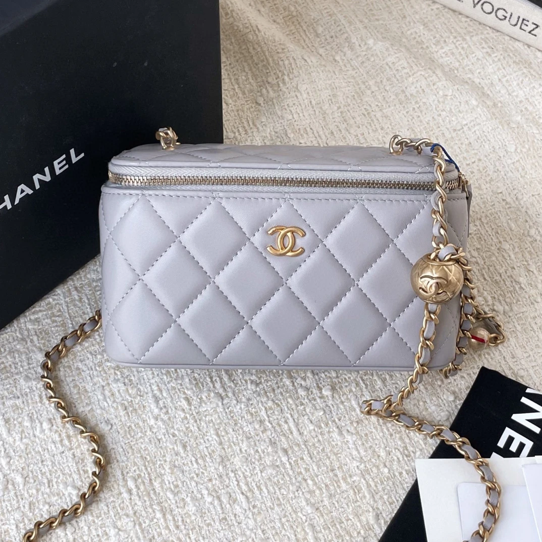 99新 Chanel/香奈儿 Chanel灰色金球长盒子芯片BJM12-0797