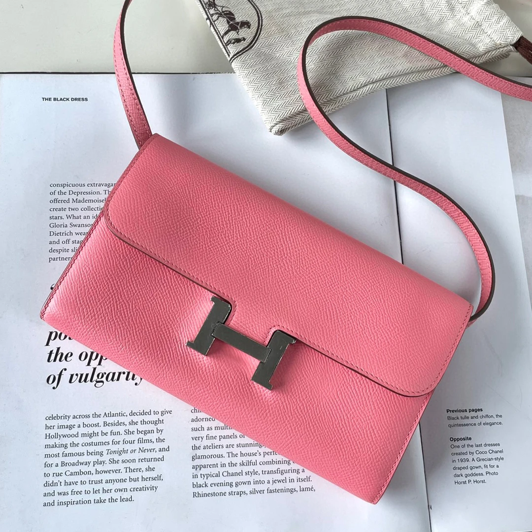 99新 Hermes/爱马仕 1Q奶昔粉银扣康康钱包 JM2-6939