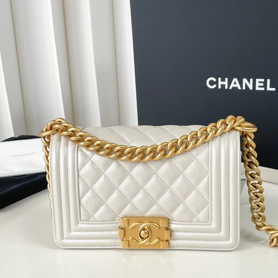 99新 Chanel/香奈儿 珠光白小号荔枝牛皮 leboy  JM2-6236