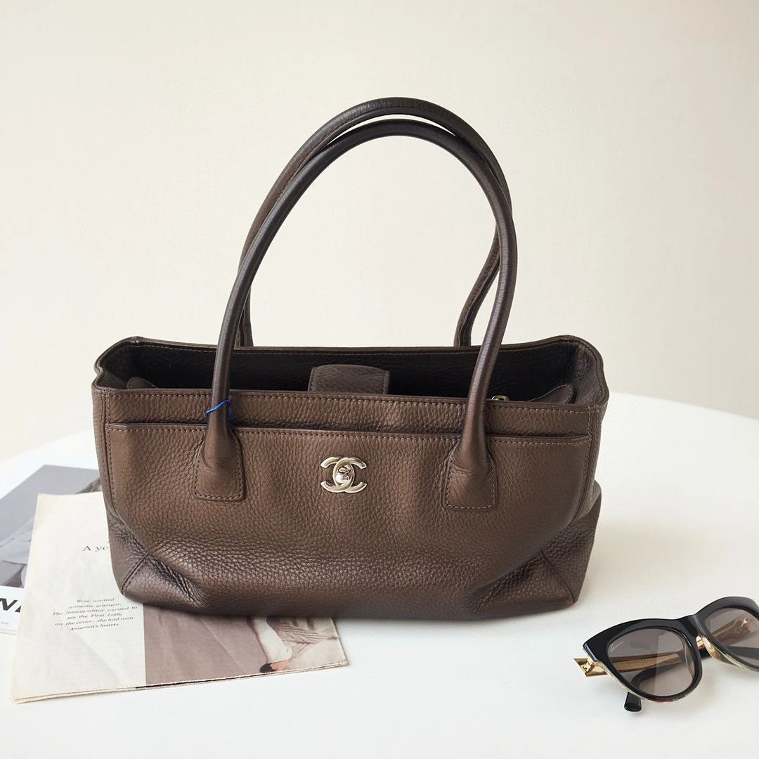 99新 Chanel/香奈儿 小号香槟色 cerf 手提包 B7945