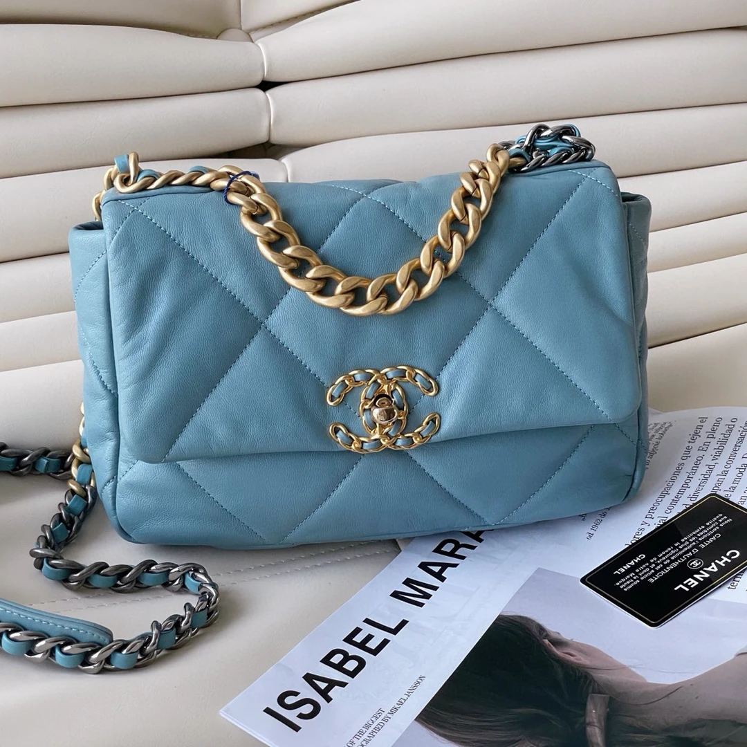 99新 Chanel/香奈儿 19bag 小号蓝色斜挎包 JM12-0412
