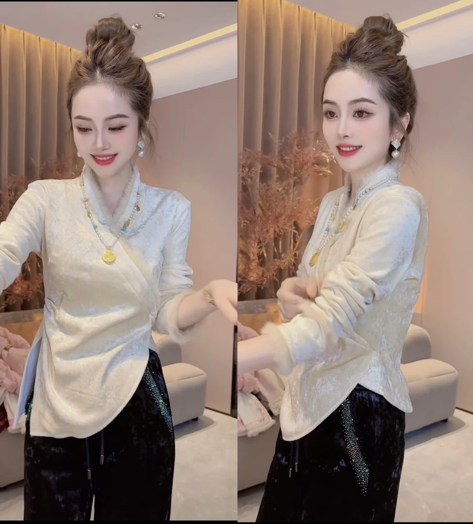 SS.studio/双双“窈窕身姿”新款提花收腰显瘦加厚加绒毛毛上衣