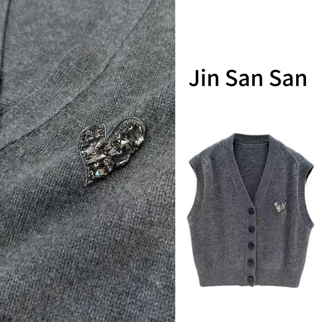 【金三三】毛衣马甲【不负韶华】冬季新款时尚气质休闲上衣F7045